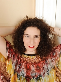 Sativa Verte Hairy Pussy Xup