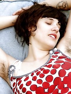 Penny Interracial Hairy