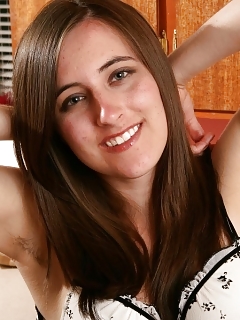 Charlotte Amber Hairy Atk