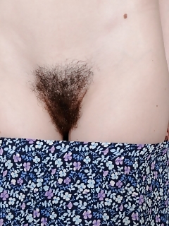 Emma Hairy Women At The Beach