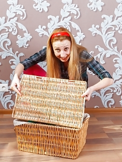 Kler Masturbating Hairy Mature Orgasm