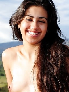 Ambar Atk Hairy Kate