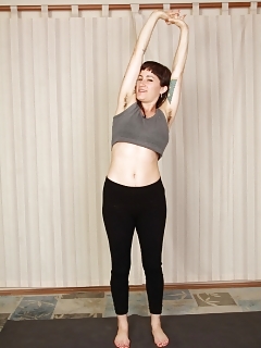 Stacey Skinny Hairy Women