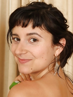 Altaira Lupe Atk Hairy