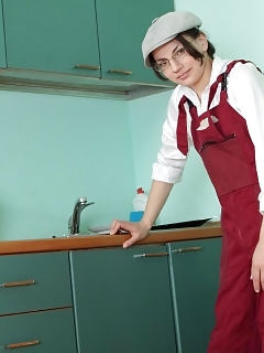 Miranda Pictures Of Hairy Girls