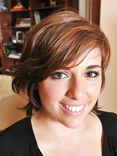 Simone Really Hairy Pussy