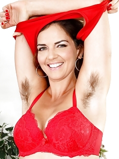 Katie Hairy Austrailian Girls